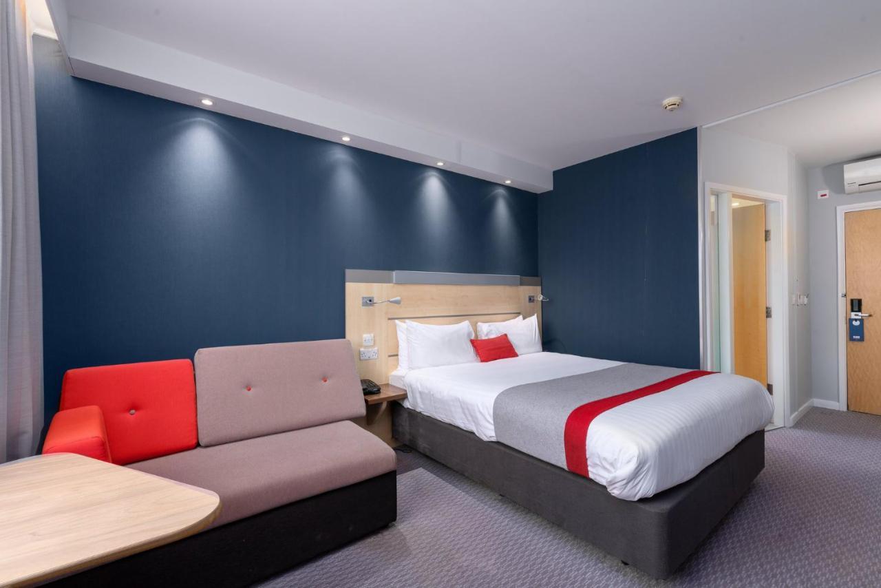Holiday Inn Express Burnley M65 Jct 10 By Ihg Esterno foto