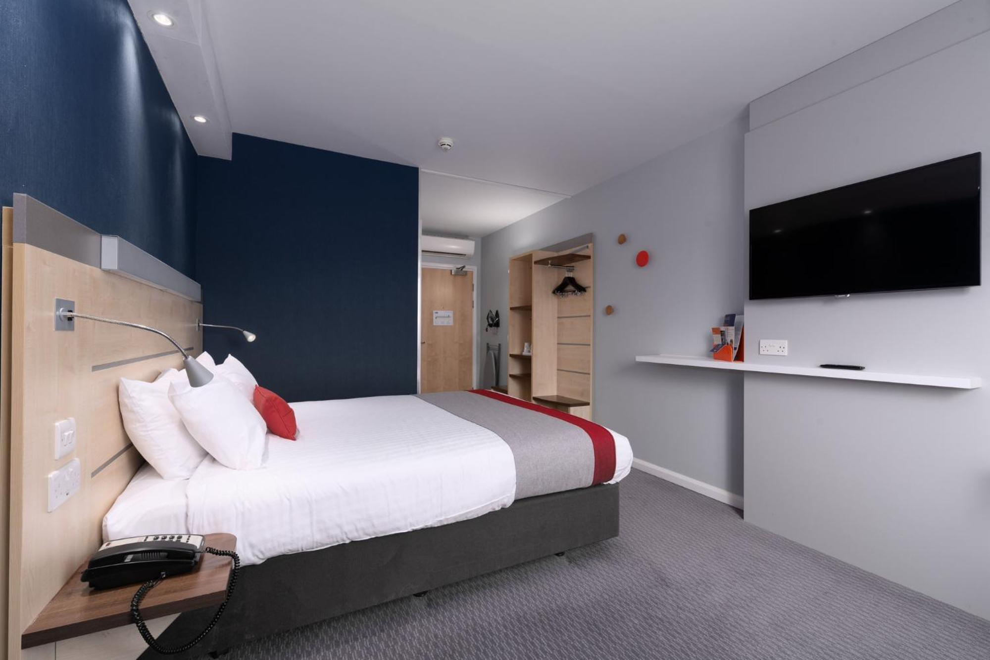 Holiday Inn Express Burnley M65 Jct 10 By Ihg Esterno foto
