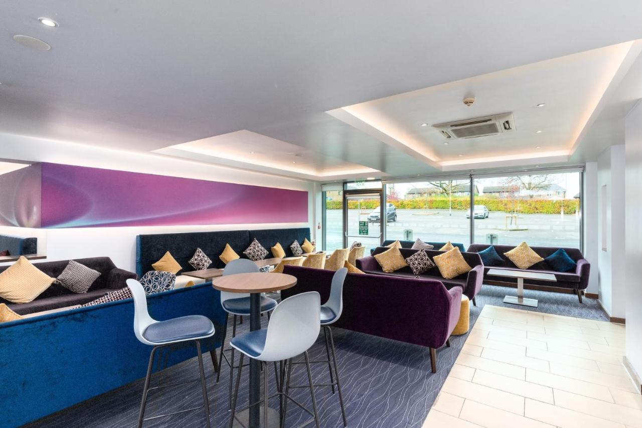 Holiday Inn Express Burnley M65 Jct 10 By Ihg Esterno foto